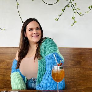 Meet your Posher, Anabella